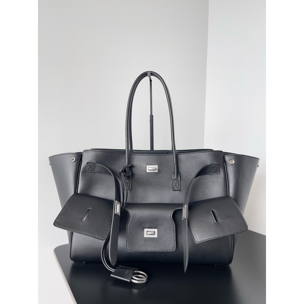 Balenciaga Bel Air Carry All Medium Bag in Noir Calfskin LDBS243387