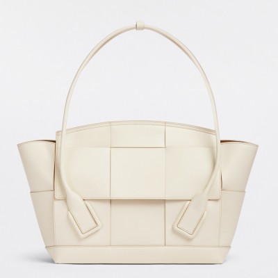 Bottega Veneta Arco Medium Bag In White Intrecciato Calfskin LDBS243803