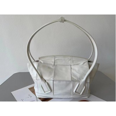 Bottega Veneta Arco Small Bag In White Intrecciato Leather LDBS243817