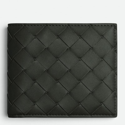 Bottega Veneta Bi-fold Wallet in Dark Green Intrecciato Calfskin LDBS243831