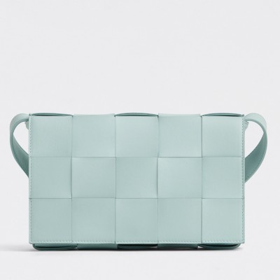 Bottega Veneta Cassett Bag In Teal Washed Intrecciato Lambskin LDBS243922