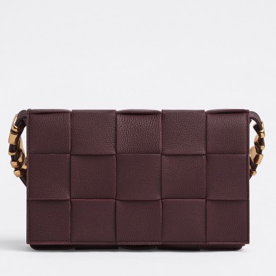 Bottega Veneta Cassette Bag In Burgundy Grained Leather LDBS243928