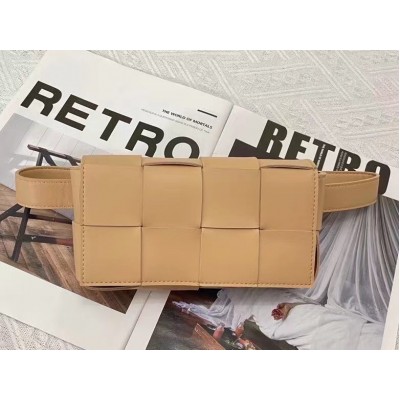 Bottega Veneta Cassette Belt Bag In Beige Intrecciato Leather LDBS243936