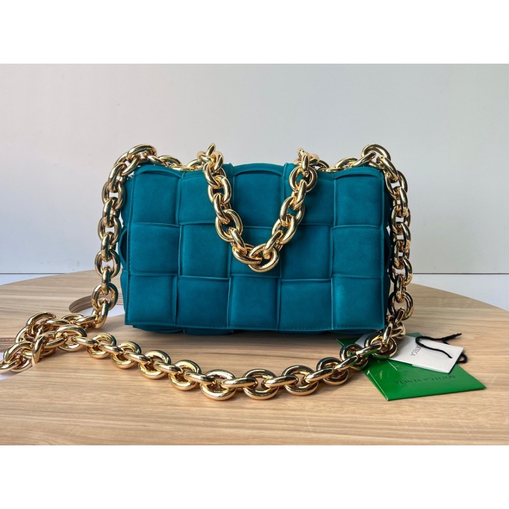 Bottega Veneta Chain Cassette Bag In Blaster Suede LDBS243947