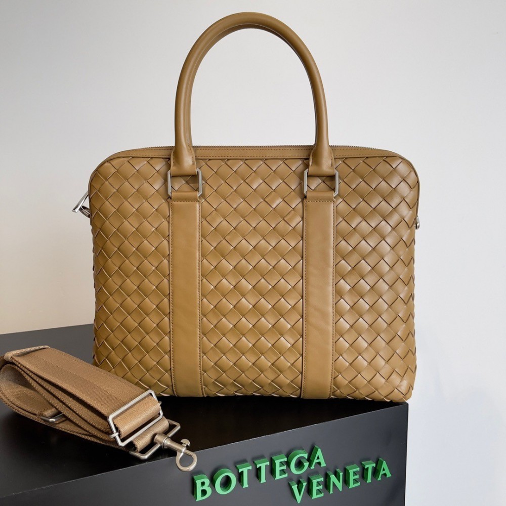 Bottega Veneta Large Briefcase In Brown Intrecciato Calfskin LDBS244002