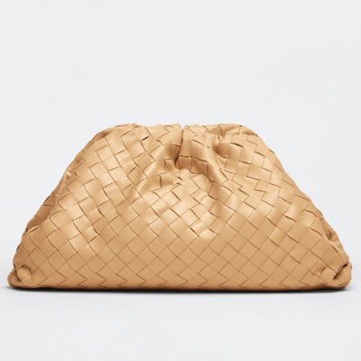 Bottega Veneta Large Pouch Clutch In Beige Intrecciato Lambskin LDBS244009