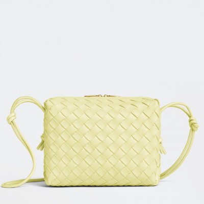 Bottega Veneta Loop Small Bag In Lantern Intrecciato Lambskin LDBS244017