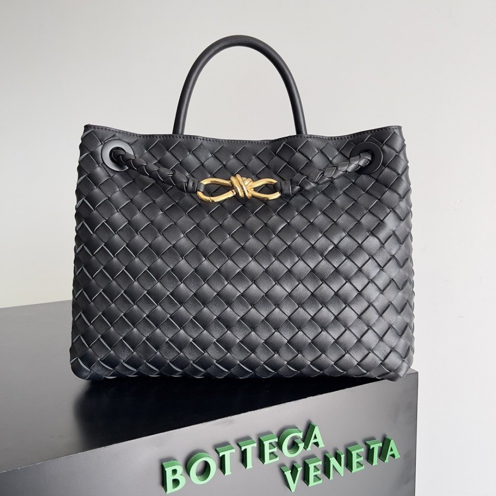 Bottega Veneta Medium Andiamo Bag In Black Intrecciato Lambskin LDBS244020