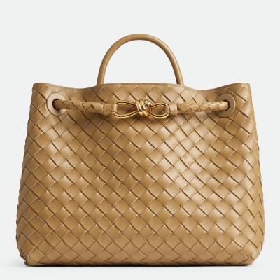 Bottega Veneta Medium Andiamo Bag In Praline Intrecciato Lambskin LDBS244024