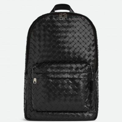 Bottega Veneta Medium Backpack In Black Intrecciato Calfskin LDBS244027