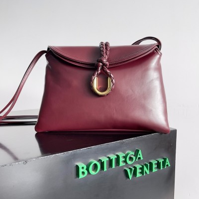 Bottega Veneta Medium Liberta Bag in Barolo Calfskin LDBS244033