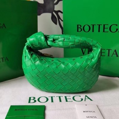 Bottega Veneta Mini BV Jodie Bag In Green Woven Leather LDBS244058