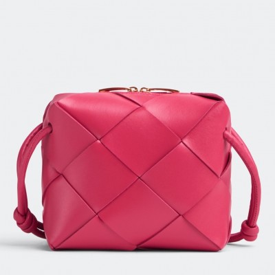 Bottega Veneta Mini Cassette Camera Bag In Cranberry Lambskin LDBS244071