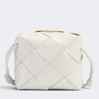 Bottega Veneta Mini Cassette Camera Bag In White Lambskin LDBS244073