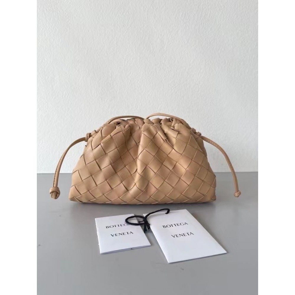 Bottega Veneta Mini Pouch In Beige Intrecciato Lambskin LDBS244088