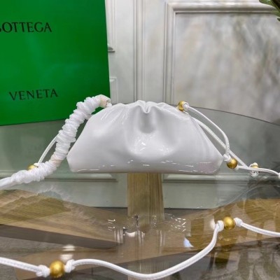 Bottega Veneta Mini Pouch In White Patent Leather LDBS244103