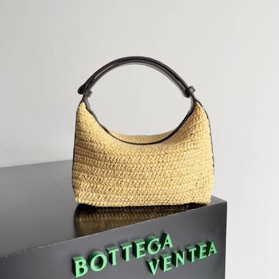 Bottega Veneta Mini Wallace Bag in Natural Raffia LDBS244107