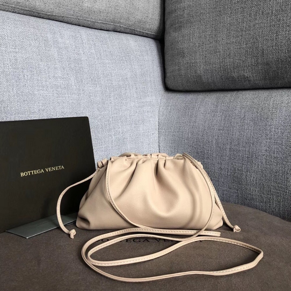 Bottega Veneta Pouch Mini Bag In Beige Calfskin LDBS244164