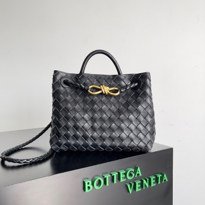 Bottega Veneta Small Andiamo Bag In Black Intrecciato Lambskin LDBS244184