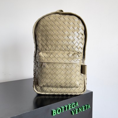 Bottega Veneta Small Backpack In Taupe Intrecciato Calfskin LDBS244192