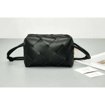 Bottega Veneta Small Cassette Camera Bag In Black Lambskin LDBS244197