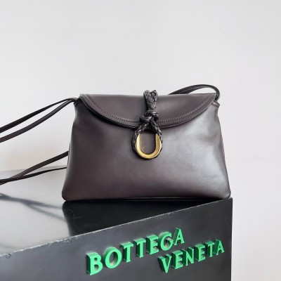 Bottega Veneta Small Liberta Bag in Fondant Calfskin LDBS244206