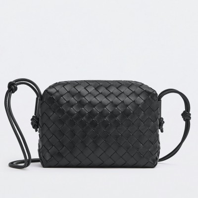 Bottega Veneta Small Loop Bag In Black Intrecciato Lambskin LDBS244208