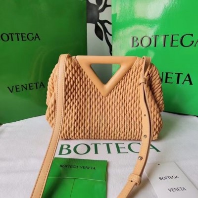 Bottega Veneta Small Point Bag In Peachy Quilted Leather LDBS244220