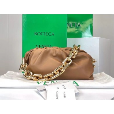 Bottega Veneta The Chain Pouch Bag In Teak Calfskin LDBS244239