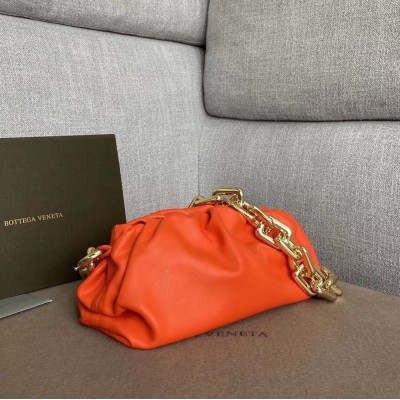 Bottega Veneta The Chain Pouch In Orange Calfskin LDBS244247