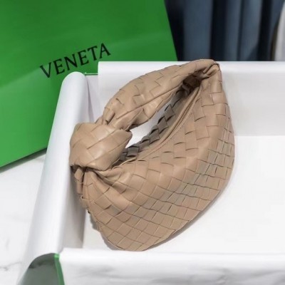 Bottega Veneta BV Jodie Mini Bag In Porridge Intrecciato Lambskin