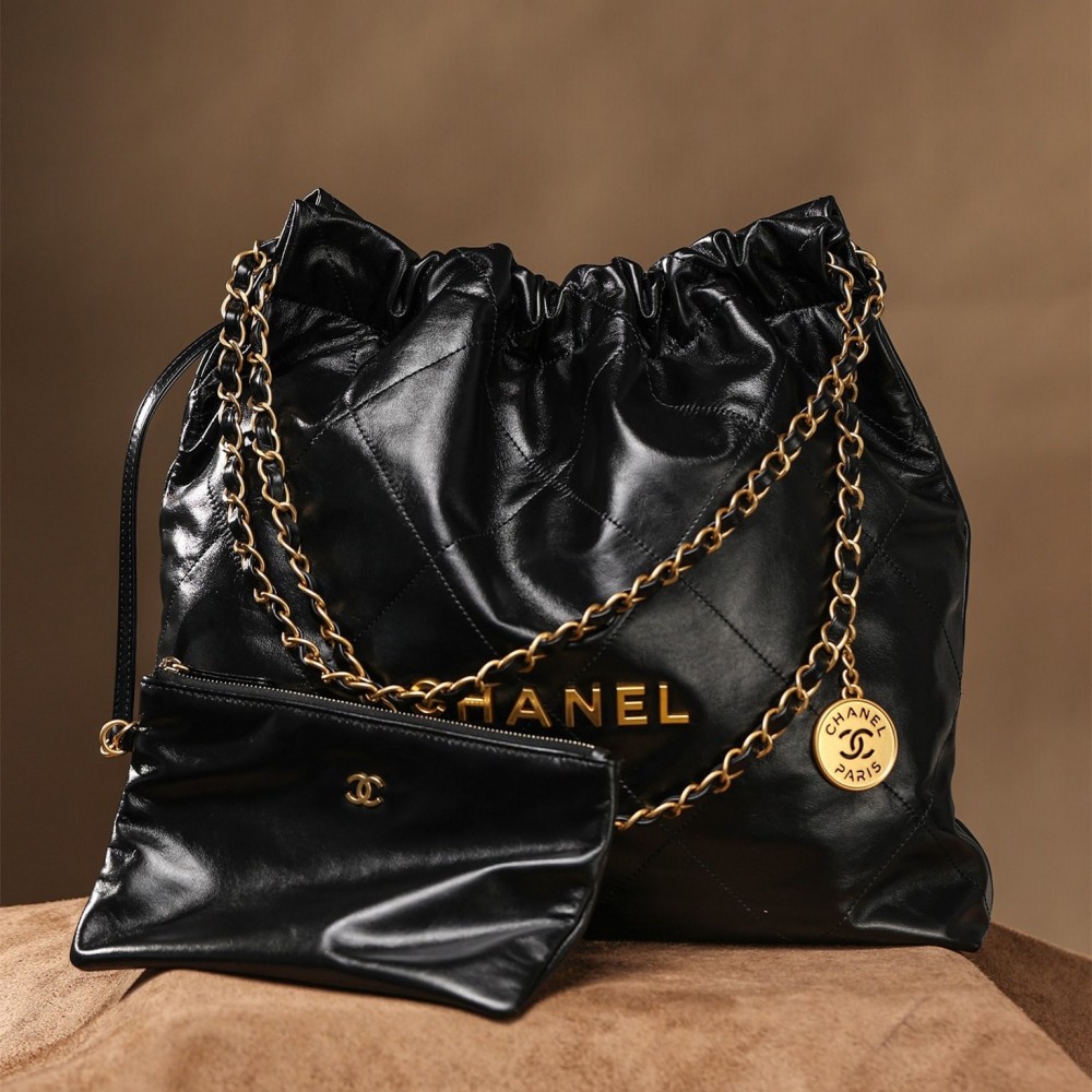 Chanel 22 Handbag Shiny Calftskin & Gold-tone Metal Black