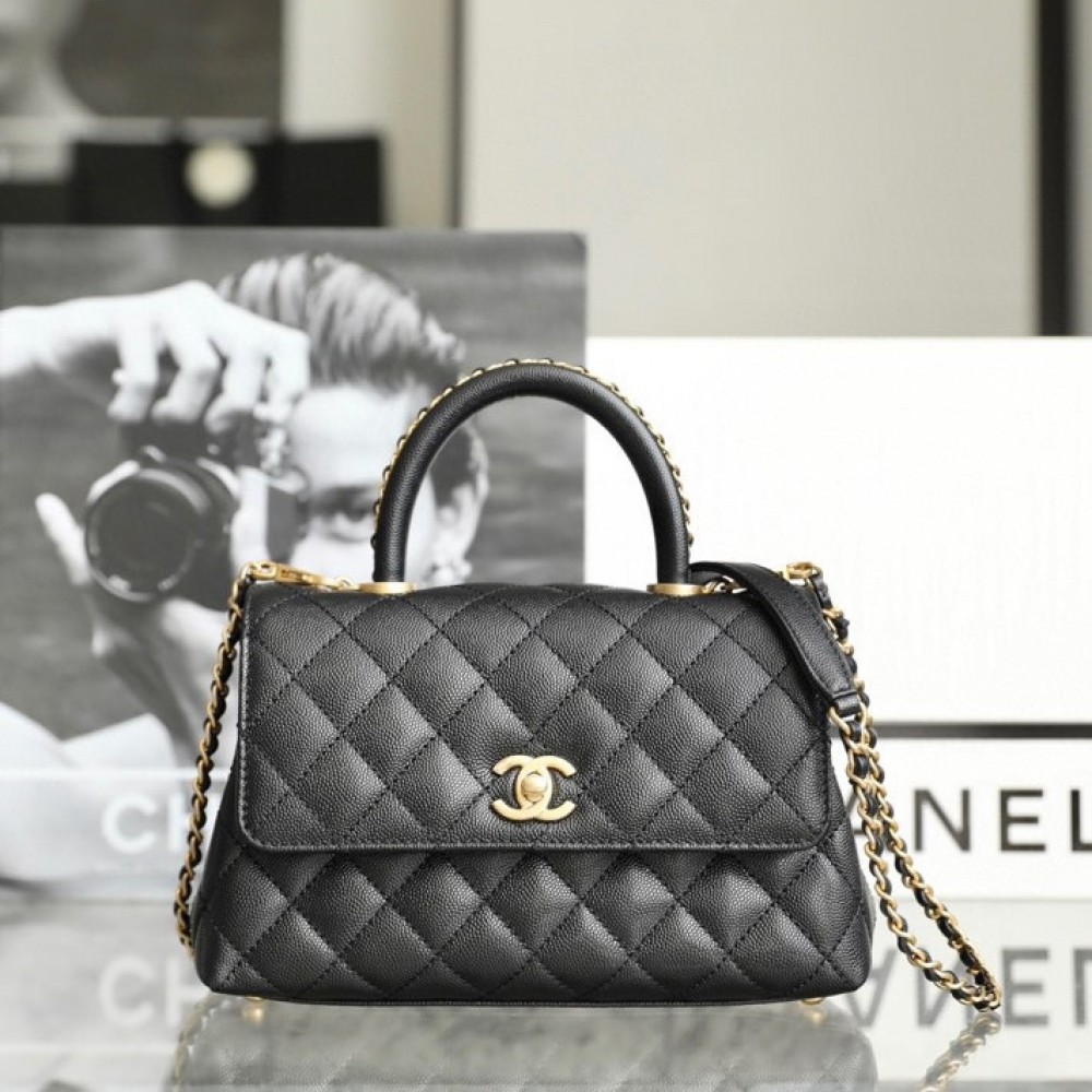 Chanel 23P Shoulder Tote Bag Black and Gold