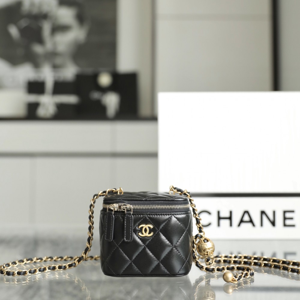 Chanel Cosmetic Bag 23B Fall/Winter Edition