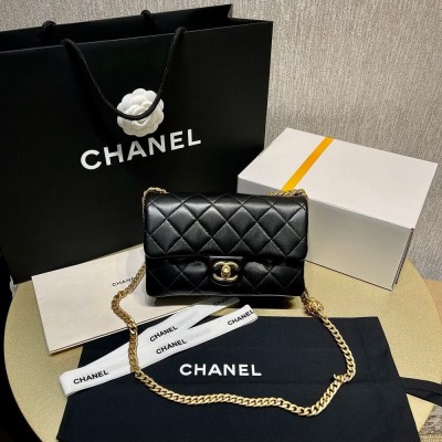 Chanel Lambskin Small Flap Bag 22 cm AS3393 LDBS16057