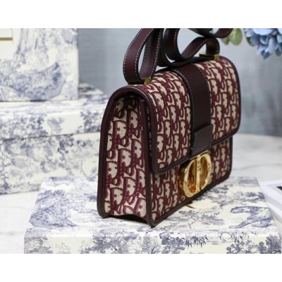 Dior 30 Montaigne Bag In Burgundy Oblique Jacquard Canvas LDBS240015