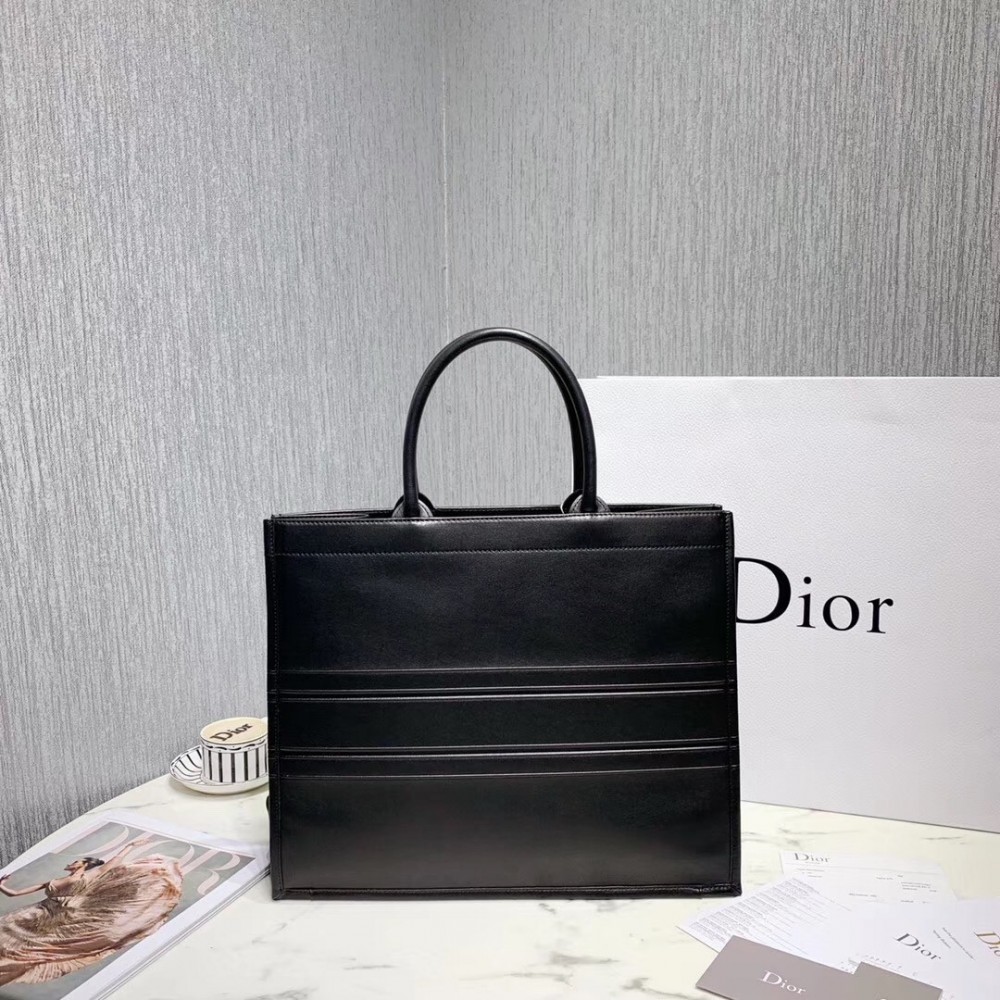 Dior Book Tote Bag In Black Smooth Calfskin LDBS240131