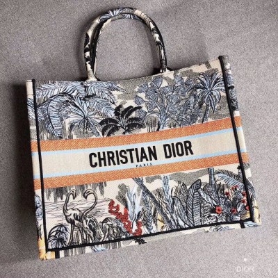 Dior Book Tote Bag In Denim Blue Toile De Jouy Tropicalia LDBS240103