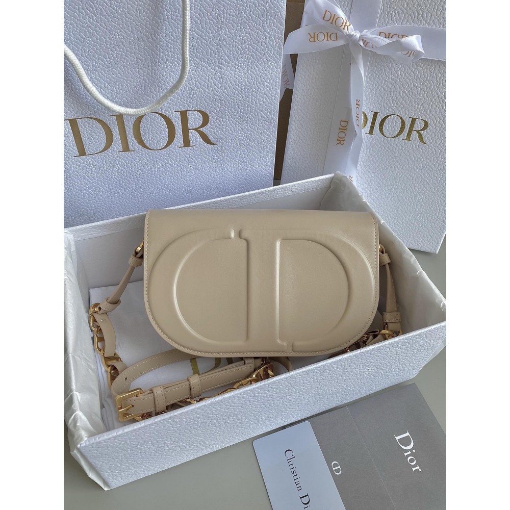 Dior CD Signature Chain Bag in Beige Calfskin LDBS240167