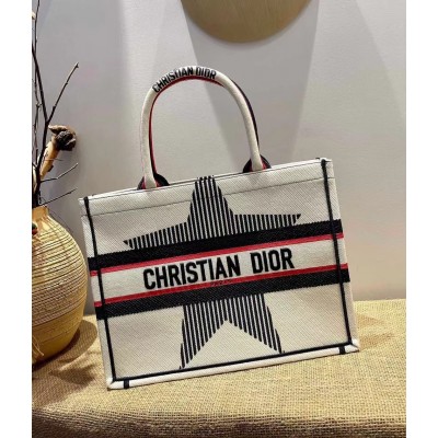 Dior DiorAlps Book Tote In White Three-Tone Embroidery LDBS240198