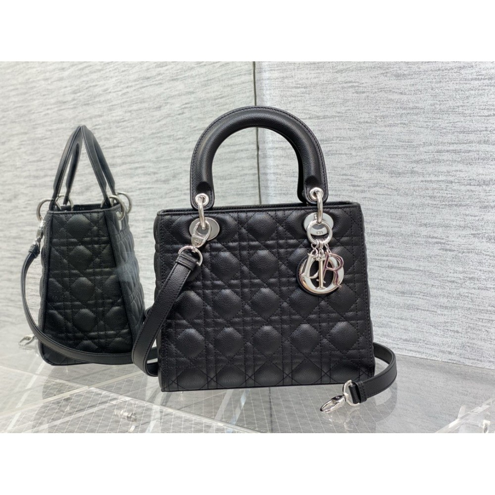 Dior Lady Dior Medium Bag in Black Grained Calfskin LDBS240280