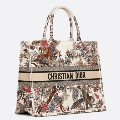 Dior Large Book Tote Bag In White Jardin d'Hiver Embroidery LDBS240369