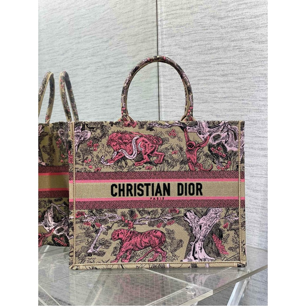 Dior Large Dioriviera Book Tote in Raffia with Pink Toile de Jouy Sauvage Embroidery LDBS240391