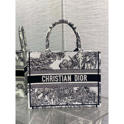 Dior Medium Book Tote Bag In White Toile de Jouy Voyage Embroidery LDBS240476