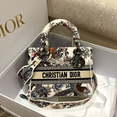 Dior Medium Lady D-Lite Bag In White Jardin d'Hiver Embroidery LDBS240580