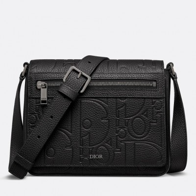 Dior Men's Messenger Bag with Flap in Black Gravity Leather LDBS240593