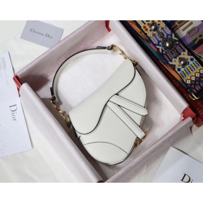 Dior Mini Saddle Bag In White Grained Calfskin LDBS240702