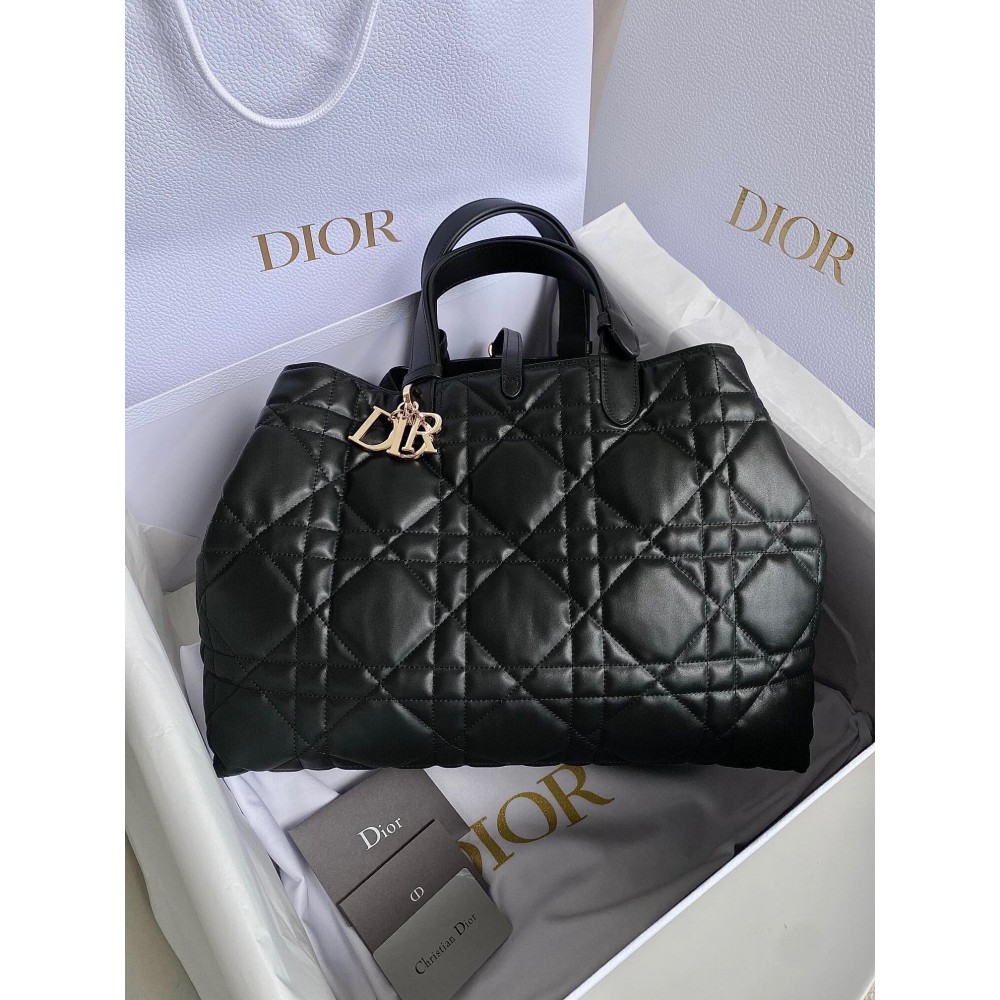 Dior Toujours Large Bag in Black Macrocannage Calfskin LDBS240961