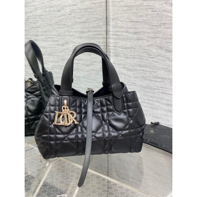 Dior Toujours Small Bag in Black Macrocannage Calfskin LDBS240971