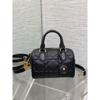 Dior Groove 20 Bag in Black Macrocannage Calfskin